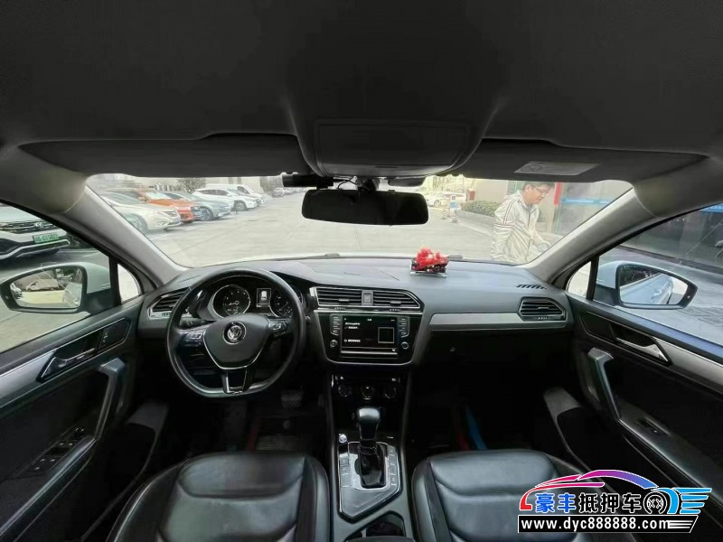 18年大众途观轿车抵押车出售