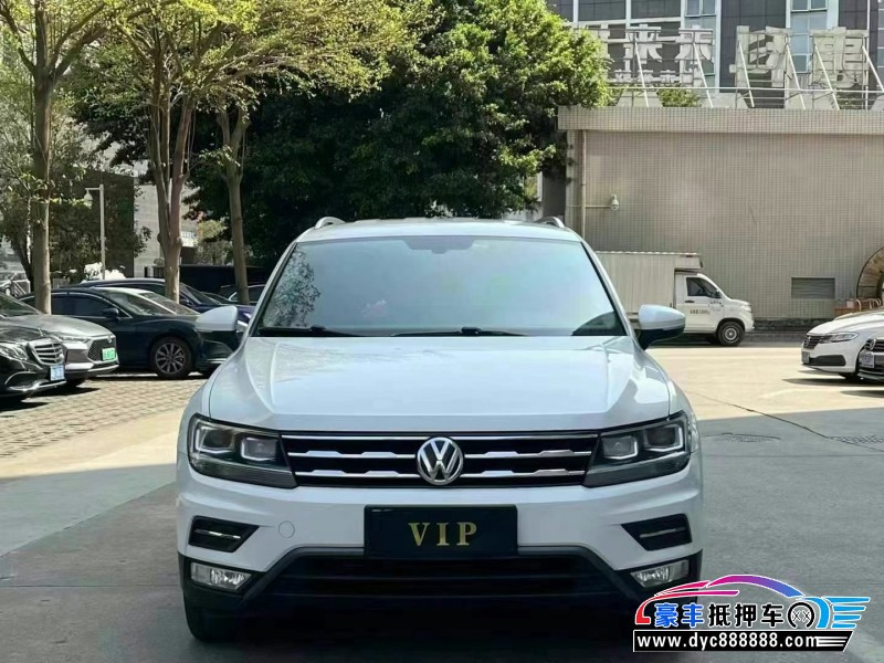 18年大众途观轿车抵押车出售