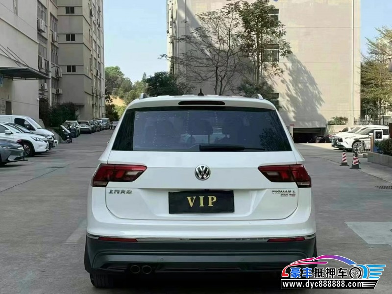 18年大众途观轿车抵押车出售