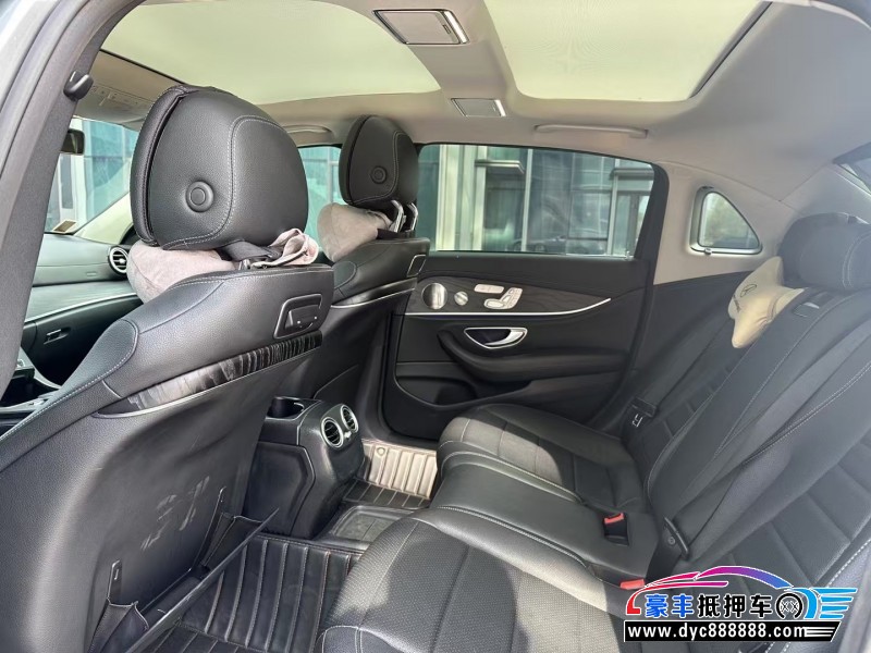 19年奔驰E轿车抵押车出售