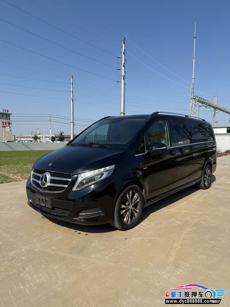 17年奔驰V轿车抵押车出售