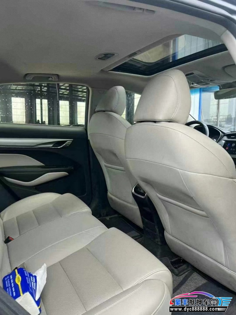 18年吉利缤瑞轿车抵押车出售