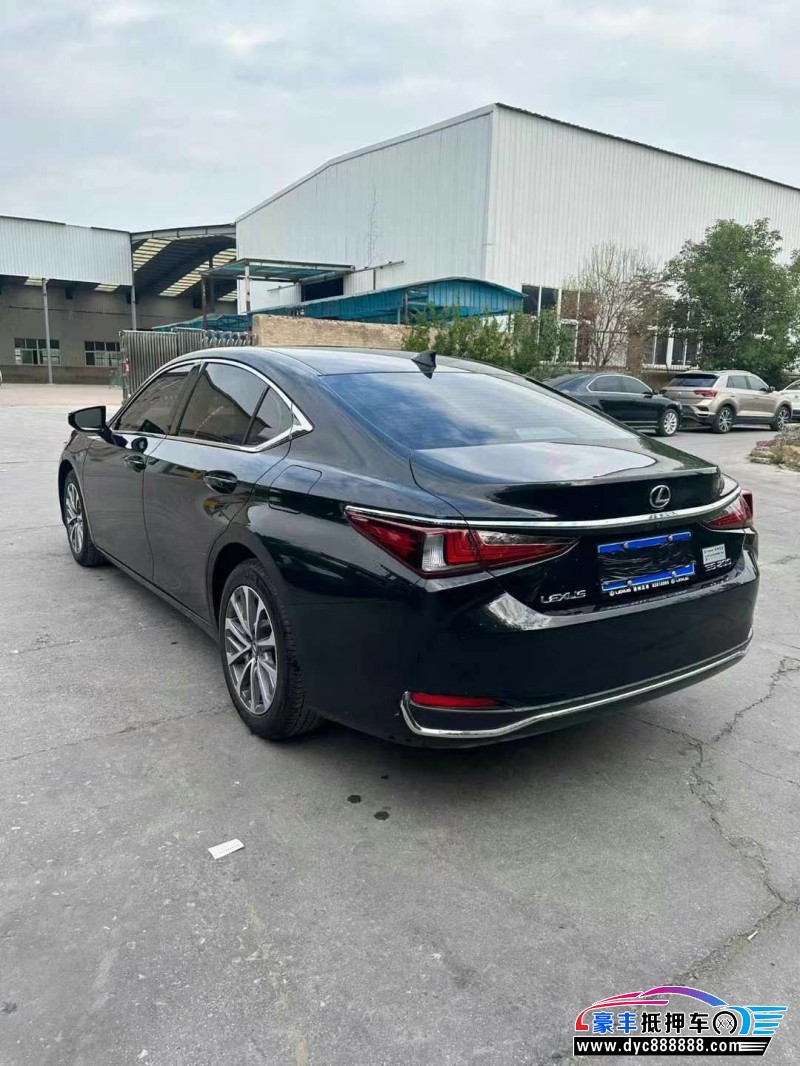 24年雷克萨斯ES轿车抵押车出售