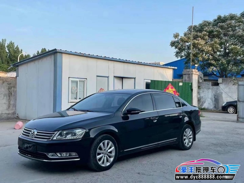 16年大众迈腾轿车抵押车出售