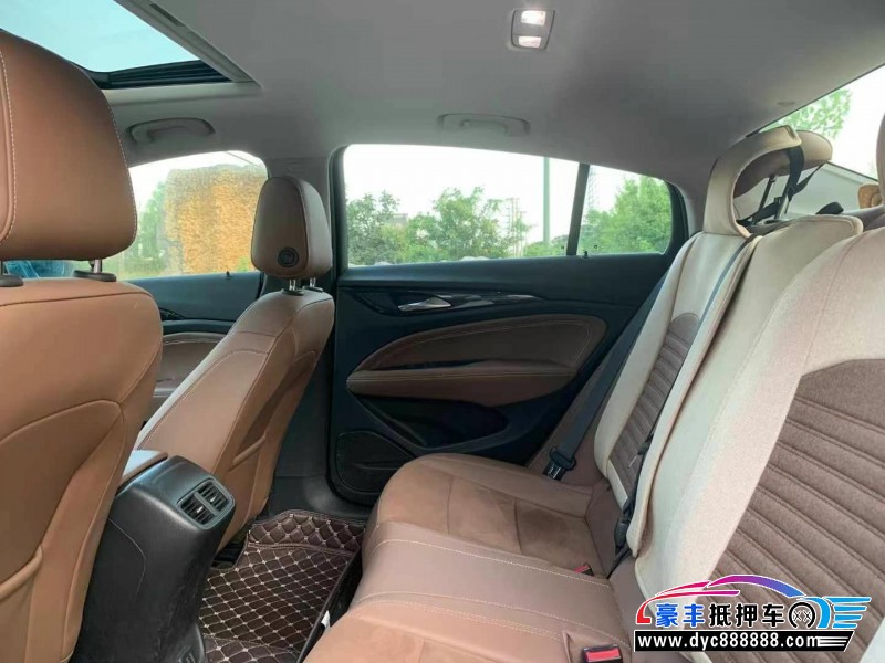 18年别克君威轿车抵押车出售