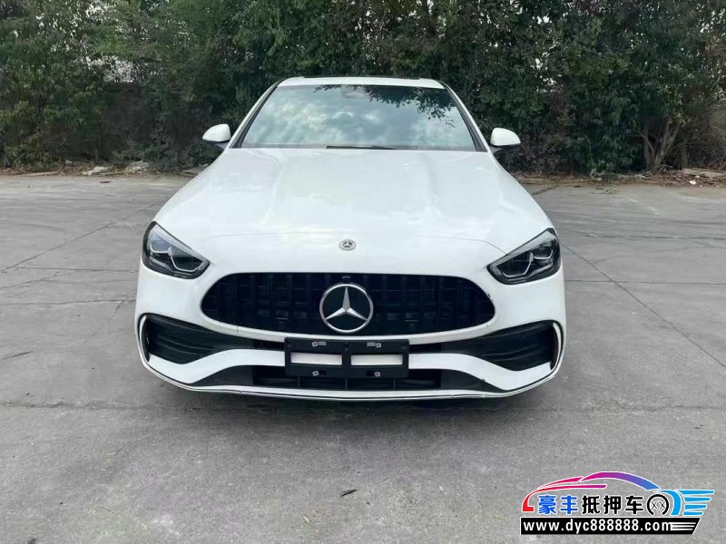 22年奔驰C轿车抵押车出售