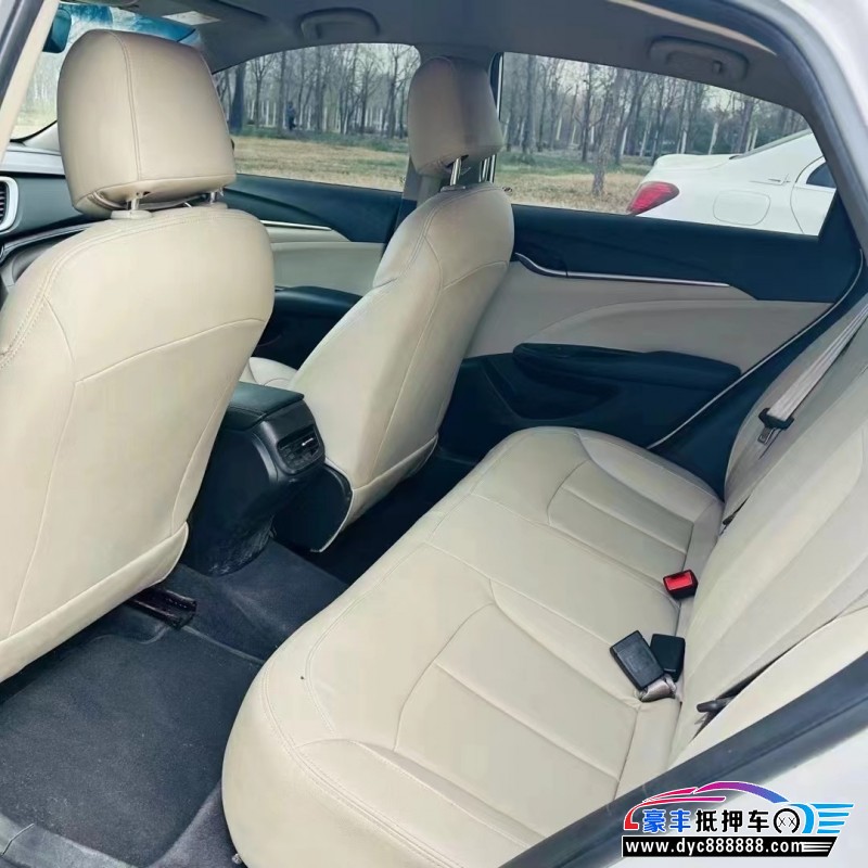 20年别克英朗轿车抵押车出售