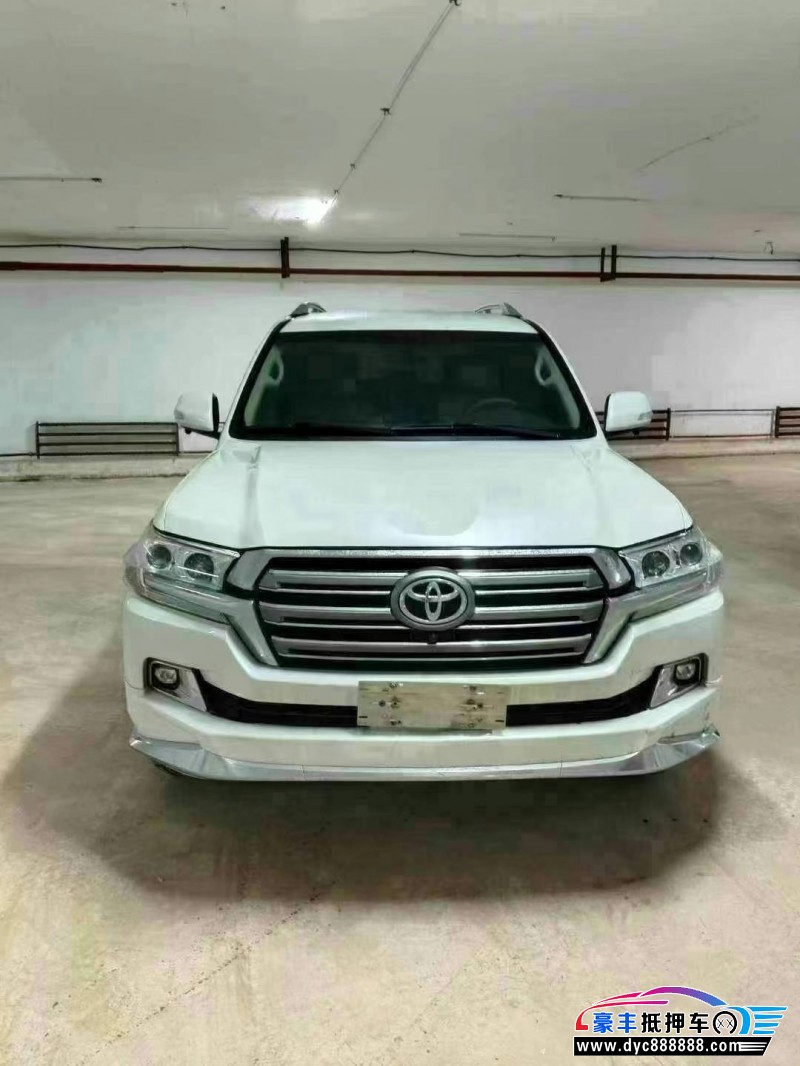 18年丰田兰德酷路泽（陆巡）轿车抵押车出售