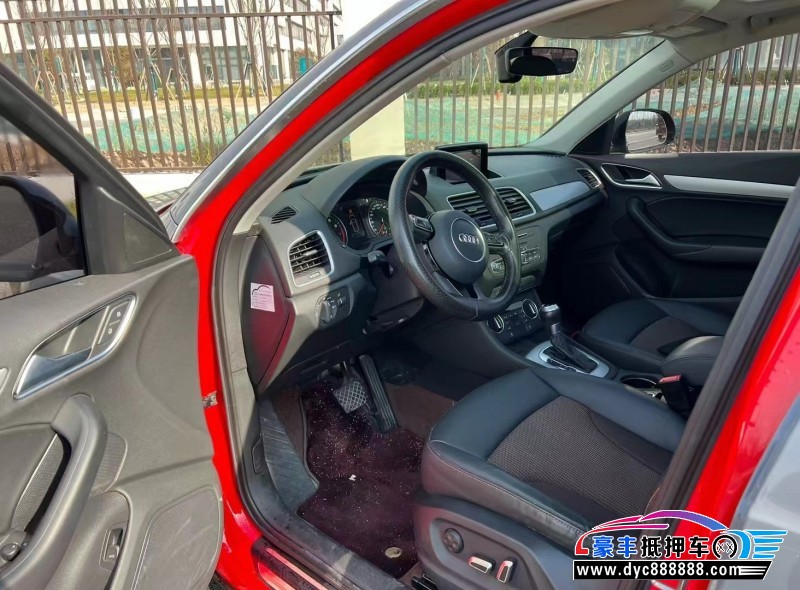 18年奥迪Q3轿车抵押车出售