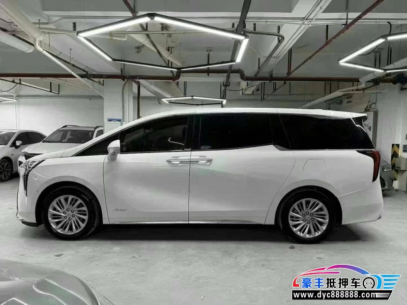 24年别克世纪轿车抵押车出售