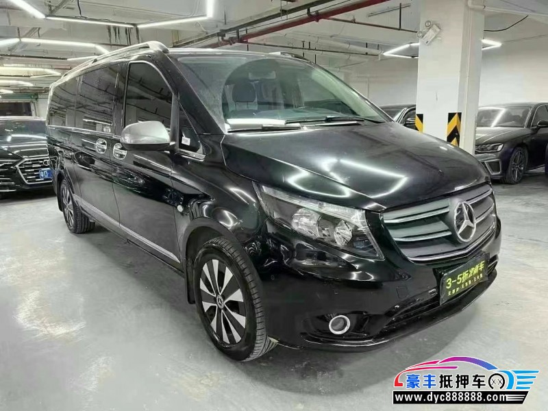 21年奔驰威霆轿车抵押车出售