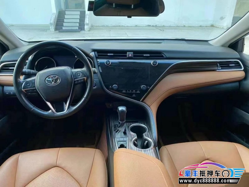 20年丰田凯美瑞轿车抵押车出售