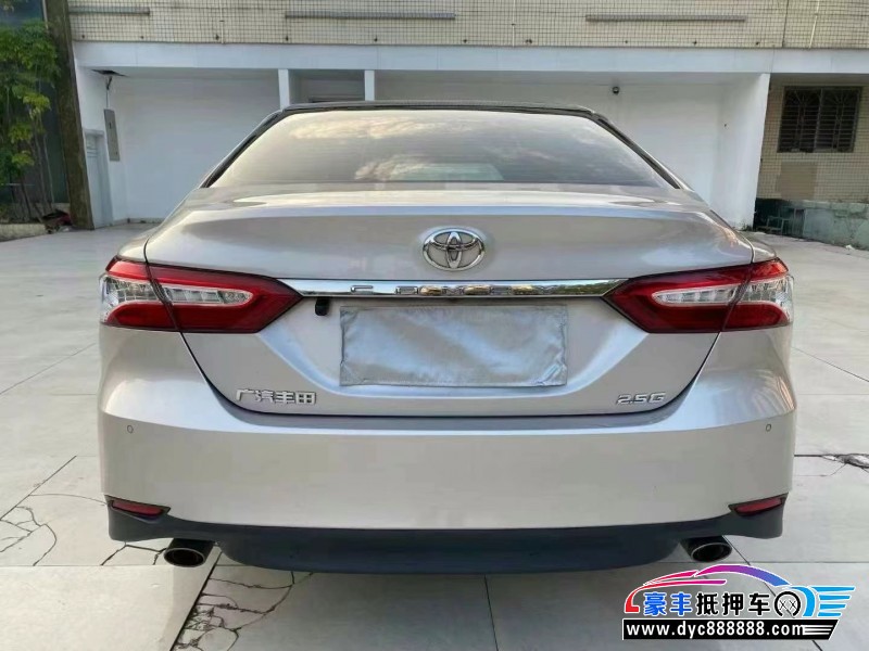 20年丰田凯美瑞轿车抵押车出售