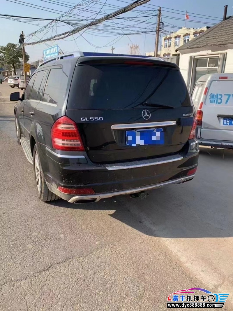 12年奔驰GL轿车抵押车出售