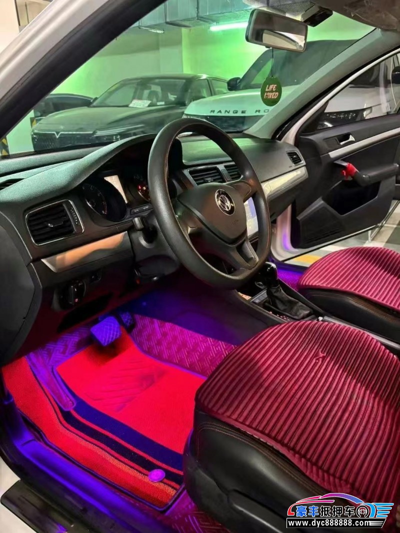 19年大众朗逸轿车抵押车出售