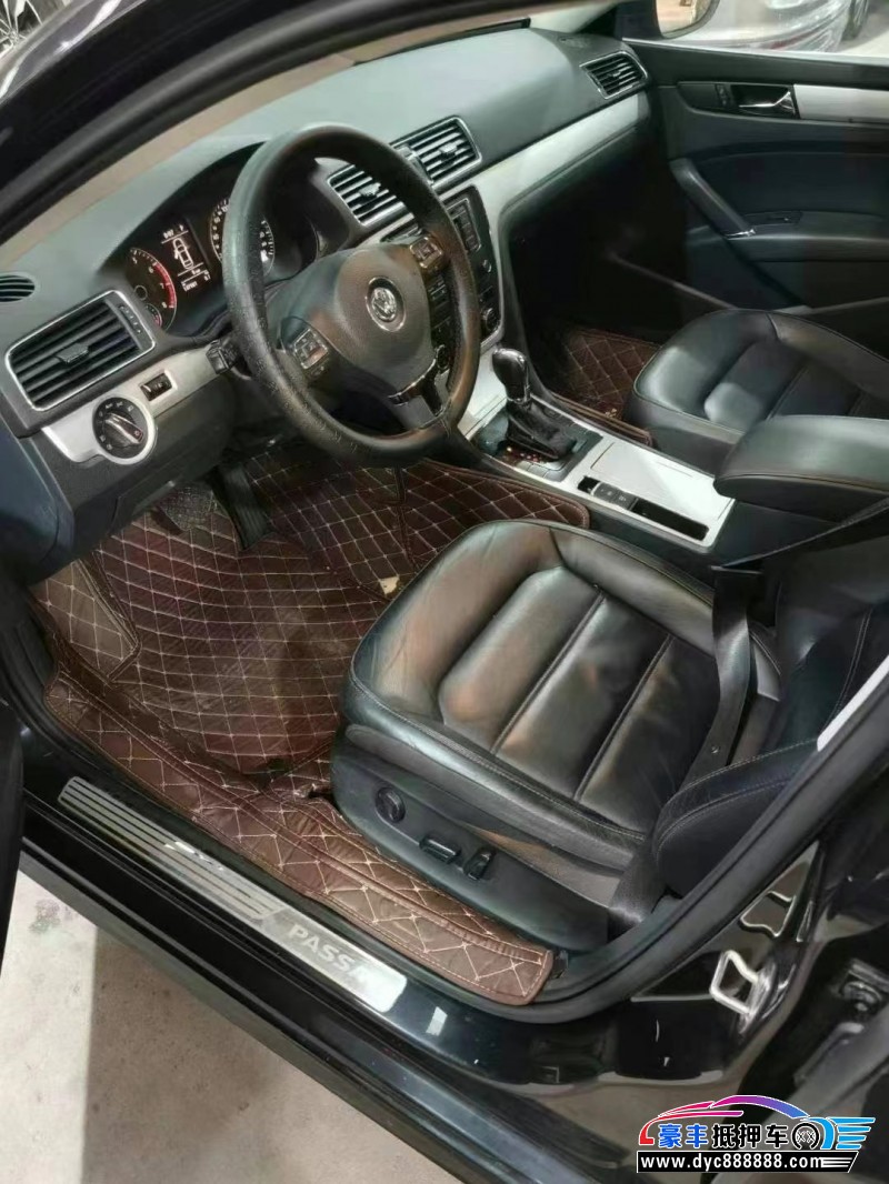 17年大众迈腾轿车抵押车出售