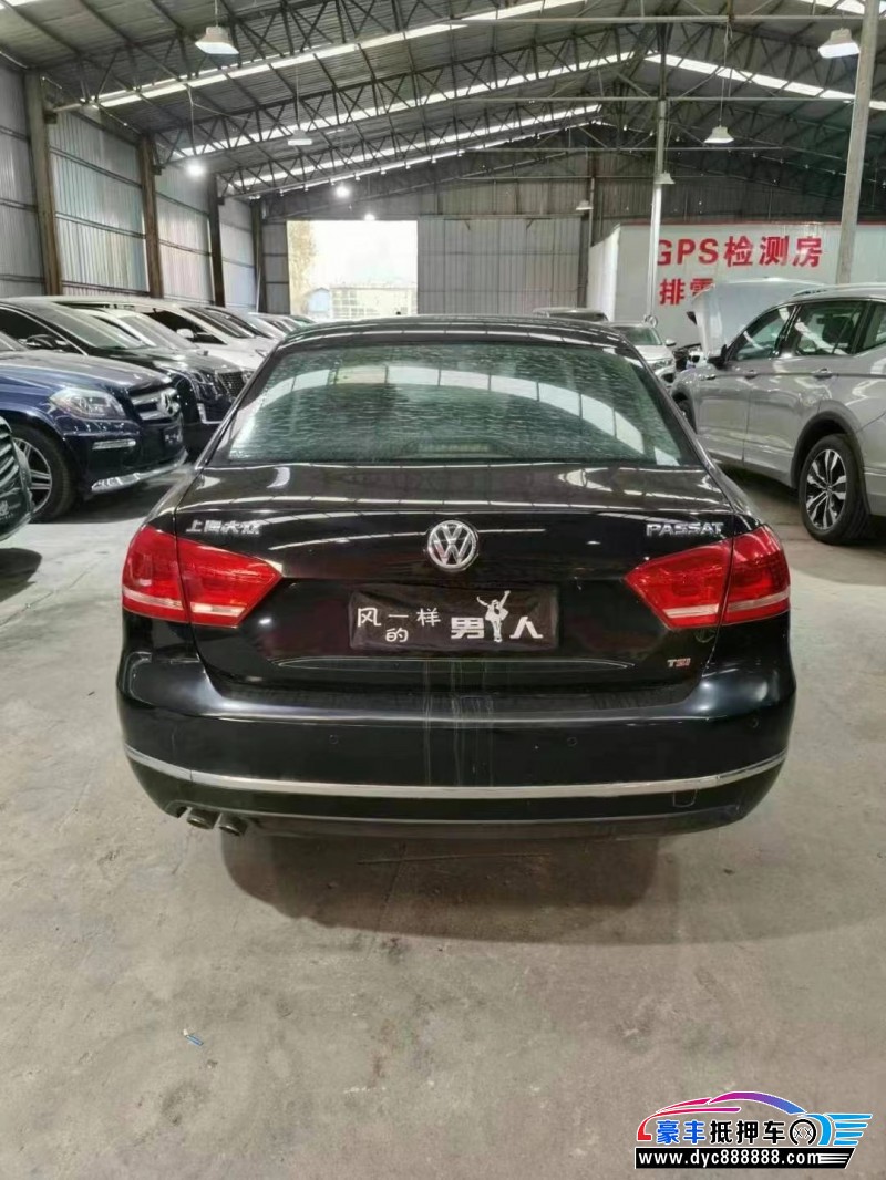 17年大众迈腾轿车抵押车出售