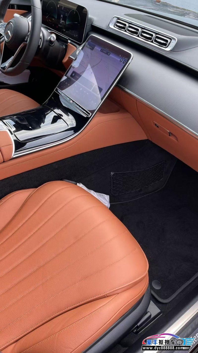 23年奔驰S轿车抵押车出售