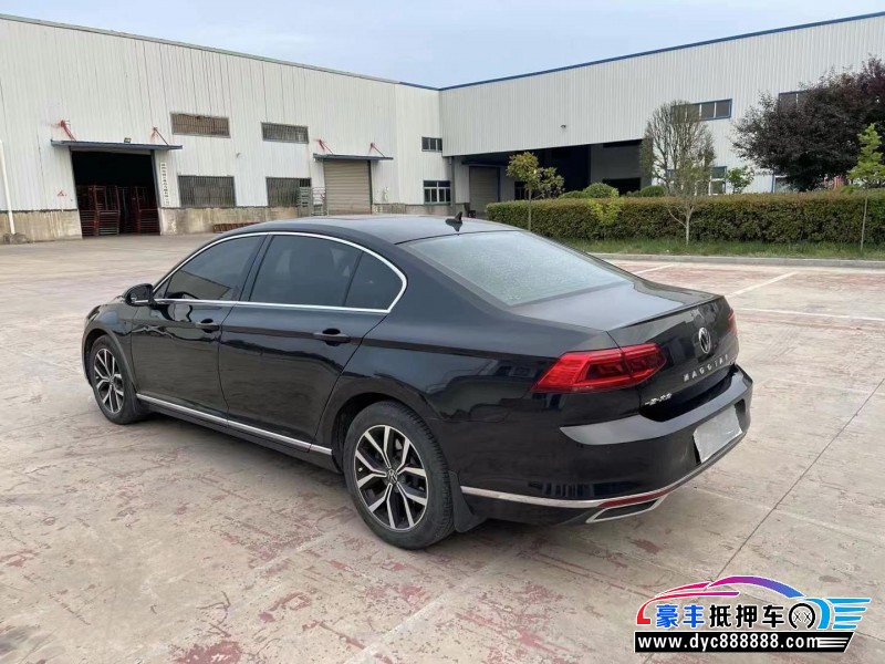 21年大众迈腾轿车抵押车出售