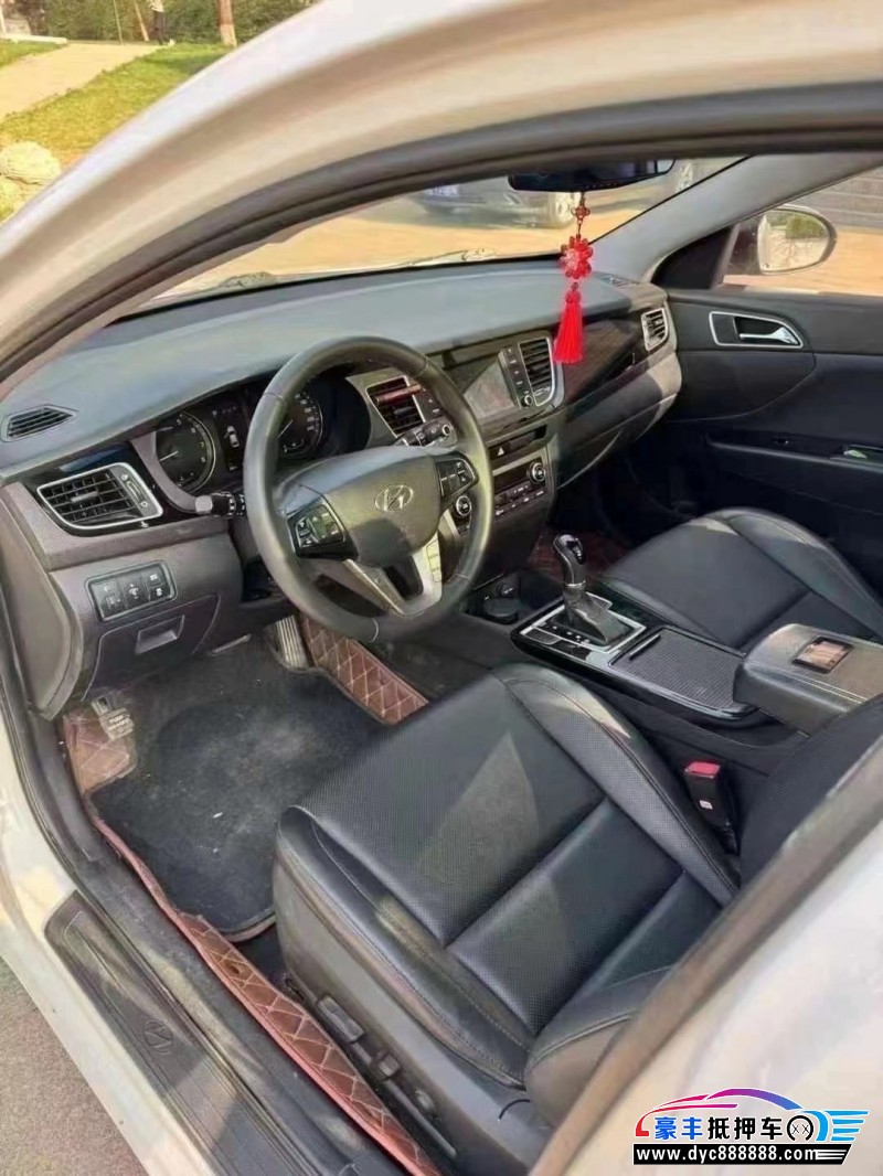 17年现代名图轿车抵押车出售