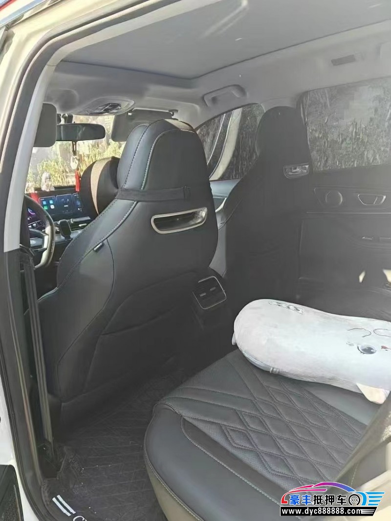 24年奇瑞瑞虎7轿车抵押车出售