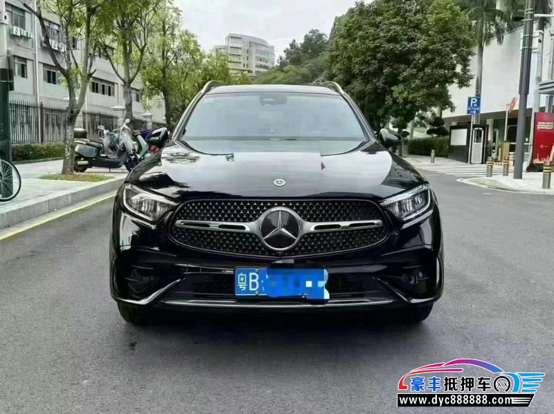 24年奔驰GLC轿车抵押车出售