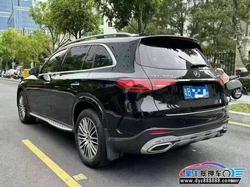 24年奔驰GLC轿车抵押车出售