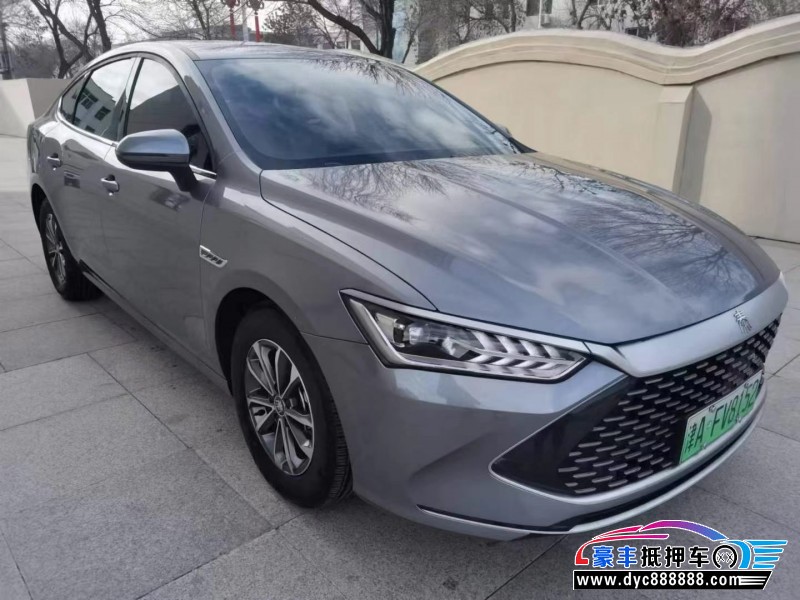 23年比亚迪秦轿车抵押车出售