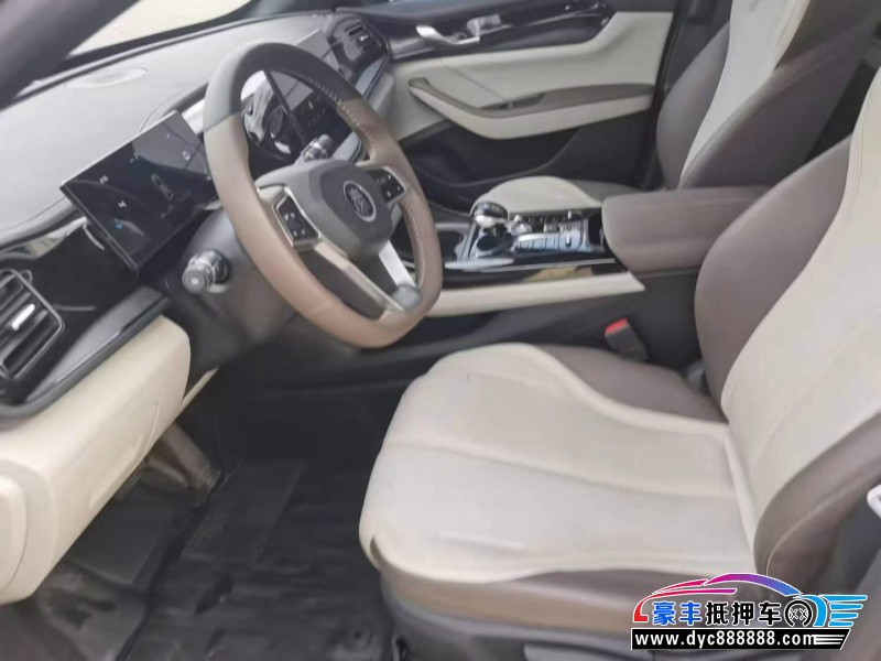 23年比亚迪秦轿车抵押车出售