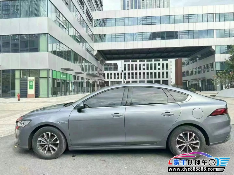 22年比亚迪秦轿车抵押车出售