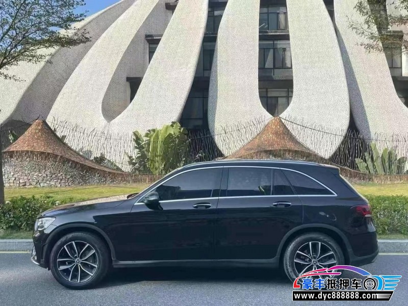 22年奔驰GLC轿车抵押车出售