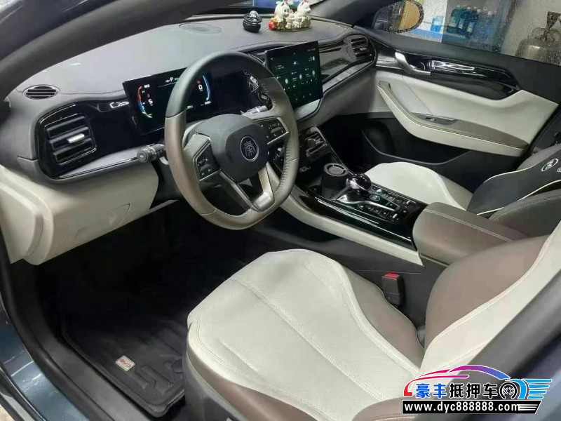 24年比亚迪秦轿车抵押车出售