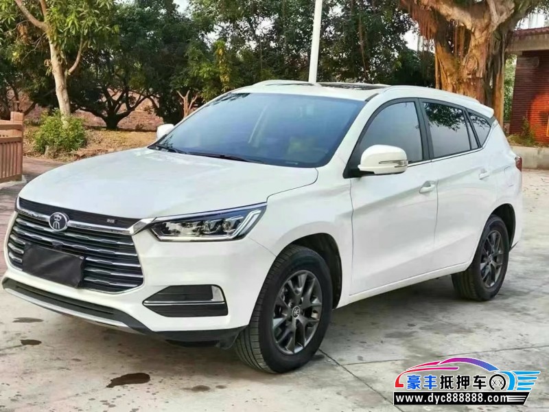 20年比亚迪宋轿车抵押车出售