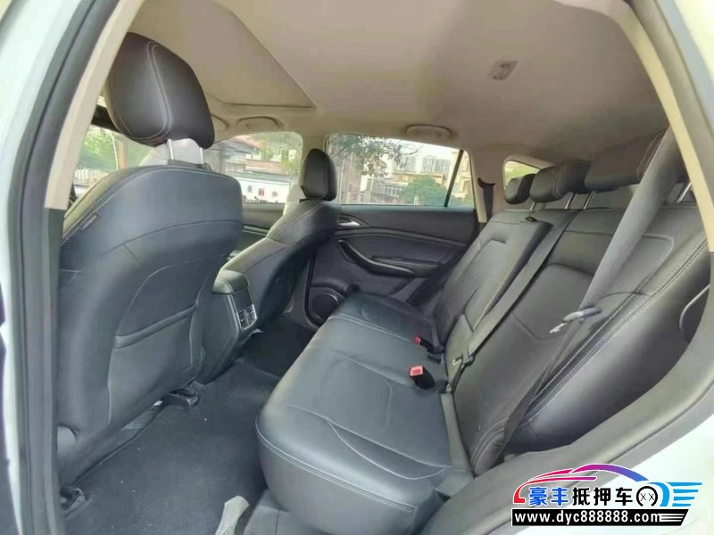 20年比亚迪宋轿车抵押车出售