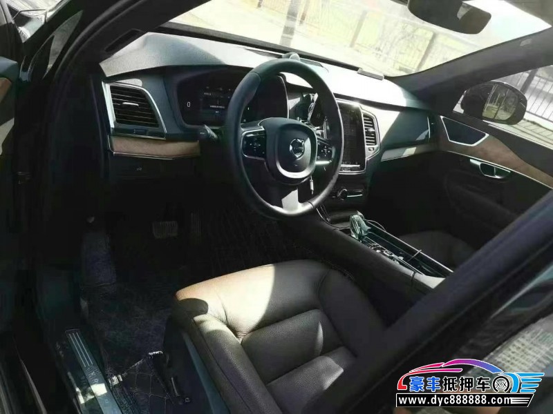 23年沃尔沃XC90轿车抵押车出售