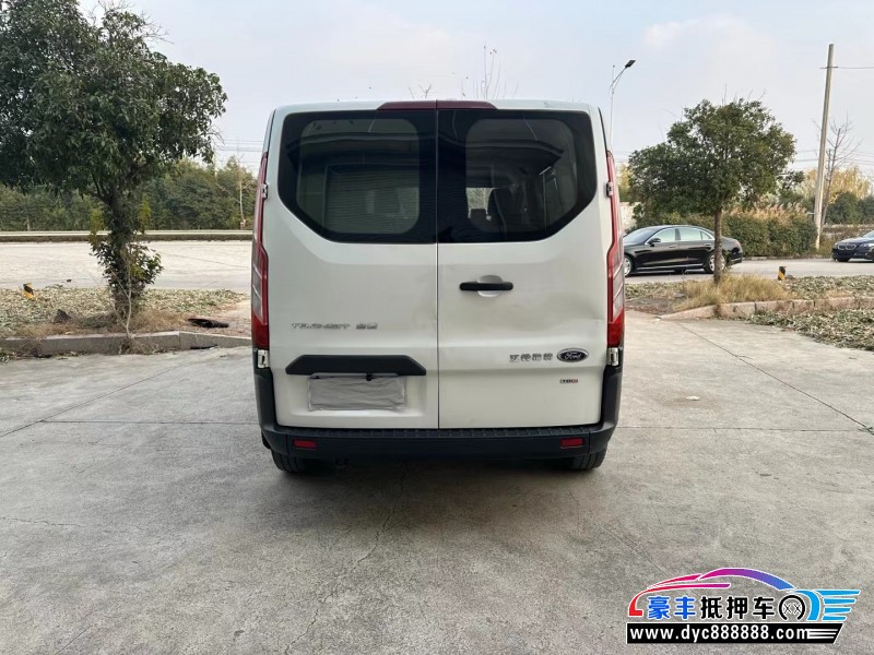 17年福特全顺微面抵押车出售