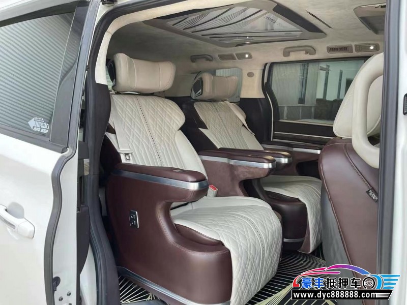 21年传祺M8轿车抵押车出售