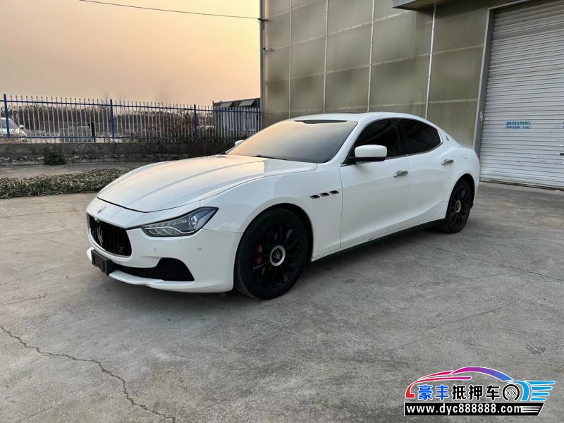 15年玛莎拉蒂Ghibli轿车抵押车出售