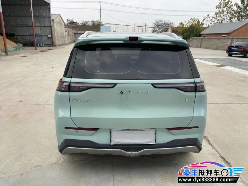 22年埃安Y80轿车抵押车出售