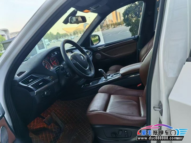 14年宝马X5轿车抵押车出售