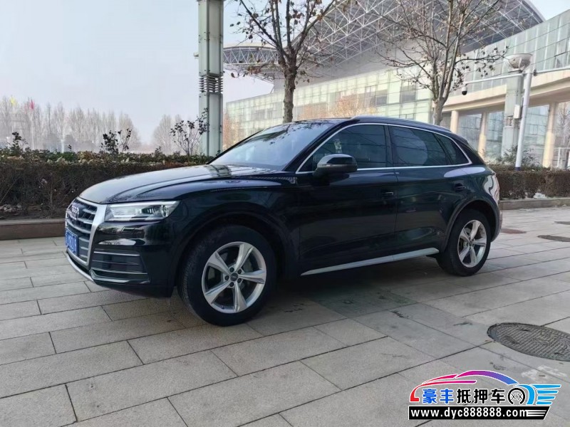 21年奥迪Q5轿车抵押车出售