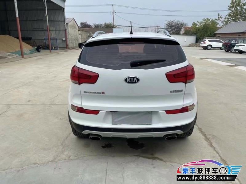 15年起亚智跑轿车抵押车出售