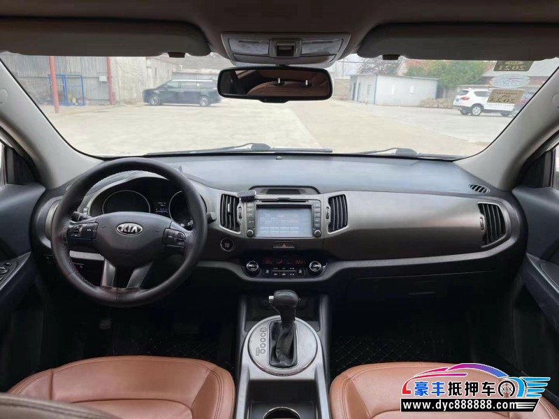 15年起亚智跑轿车抵押车出售