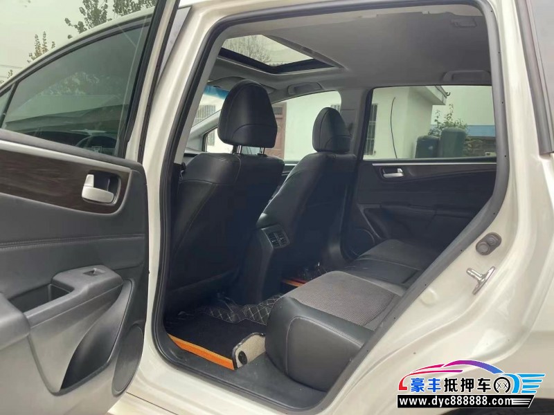 16年本田杰德轿车抵押车出售