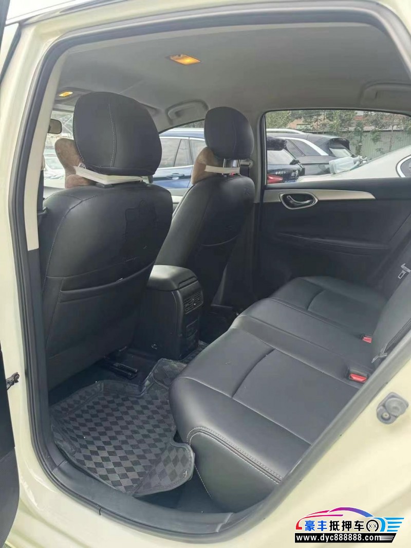 24年日产轩逸轿车抵押车出售