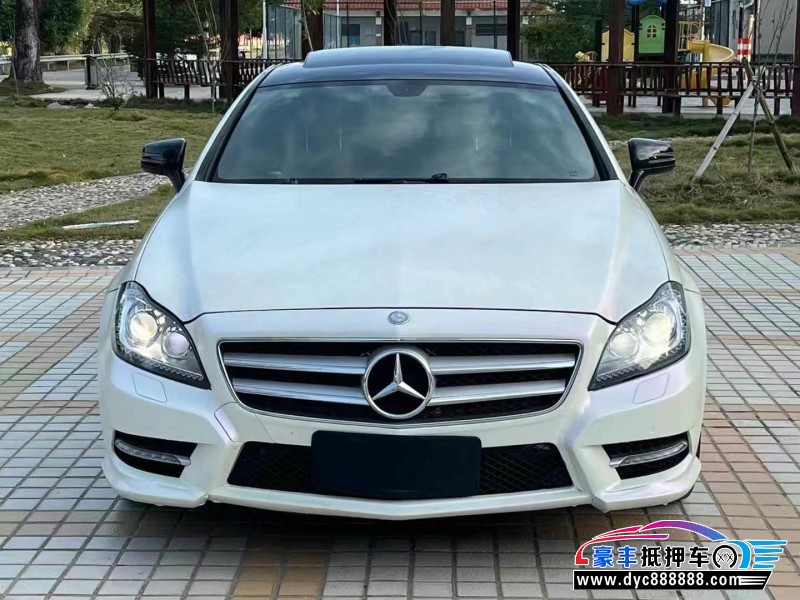 15年奔驰CLS轿车抵押车出售