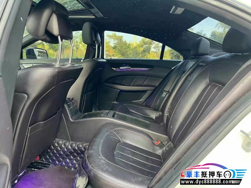 15年奔驰CLS轿车抵押车出售