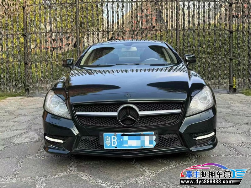 14年奔驰CLS轿车抵押车出售