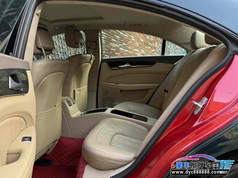 14年奔驰CLS轿车抵押车出售