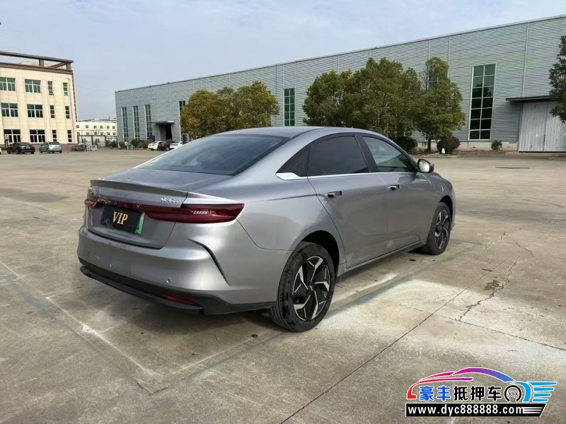 24年吉利几何轿车抵押车出售